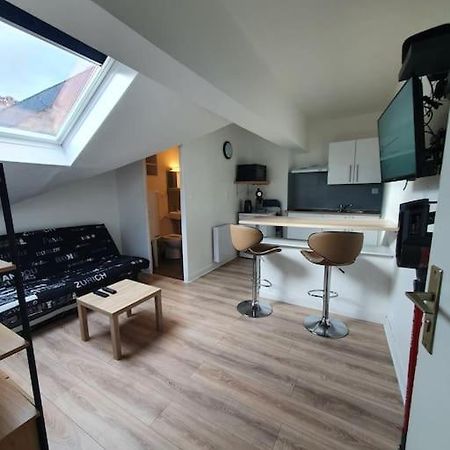 Appartamento Le Studio Du Moulin Charleville-Mézières Esterno foto